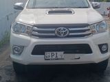 Toyota Hilux Revo 2017