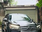 Toyota Hilux Revo 2017