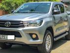 Toyota Hilux Revo 2017