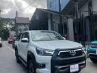 Toyota Hilux Revo 2025