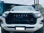 Toyota Hilux REVO GR SPORT 2025