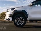 Toyota Hilux Revo Premium 2025