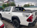 Toyota Hilux Revo/Rocco 2024