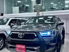 Toyota Hilux Revo Rocco 2025