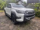 Toyota Hilux Revo Rocco 2025