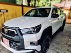 Toyota Hilux Revo Rocco 2025