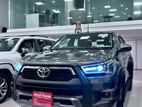 Toyota Hilux Revo Rocco AT 2025