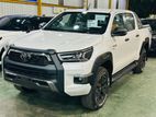 Toyota Hilux REVO ROCO 2.8 2025