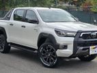 Toyota Hilux Rocco 2025