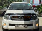 Toyota Hilux smart cab 2010