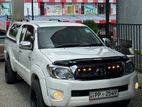 Toyota Hilux Smart cab 2010