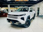Toyota Hilux Travo Overland + 2025