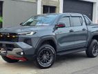 Toyota Hilux Travo Overland 2025