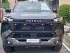 Toyota Hilux Travo Overland Plus 2025