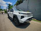 Toyota Hilux Travo Overland Plus 2026