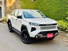 Toyota Hilux Trevo Over Land Plus 2026