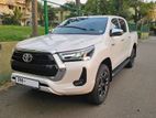 Toyota Hilux V 2025