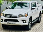 Toyota Hilux V Grade 2.8 1ST Low 2018