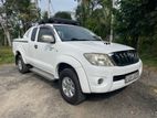 Toyota Hilux Vigo 2.5E 2010