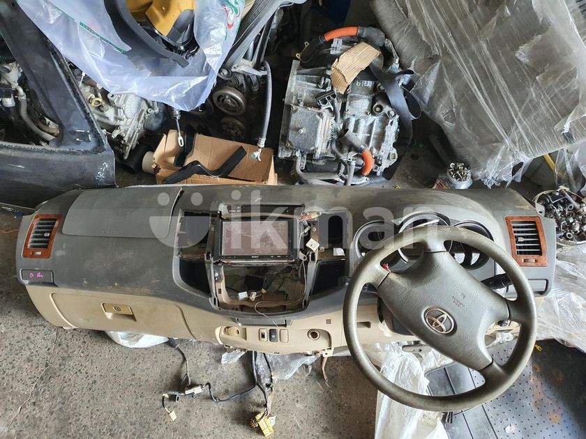 Toyota Hilux Vigo Airbag Set for Sale in Boralesgamuwa ikman