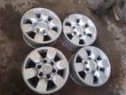 Toyota Hilux Vigo Allow wheel