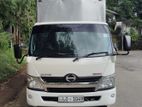 Toyota Hino 300 2026