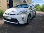 Toyota Hybrid Prius Car For Rent