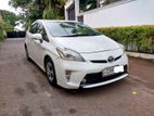 Toyota Hybrid Prius For Rent