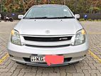 Toyota IST 2003