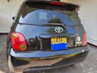 Toyota IST 2004