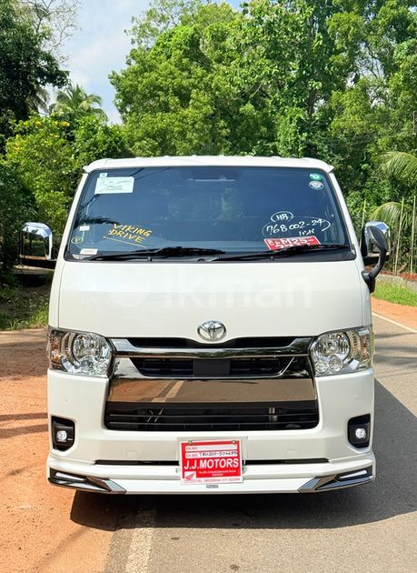 77291◇TRH200系/KDH200系/GDH200系 ハイエース/レジアスエース 右