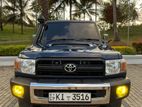 Toyota Land Cruiser 76 1999