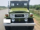 Toyota Land Cruiser BJ40 1982