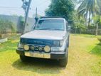 Toyota Land Cruiser Box Prado 1986