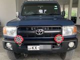 Toyota Land Cruiser HZJ76 2013