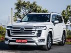 Toyota Land Cruiser LC300 New dashboard 2025