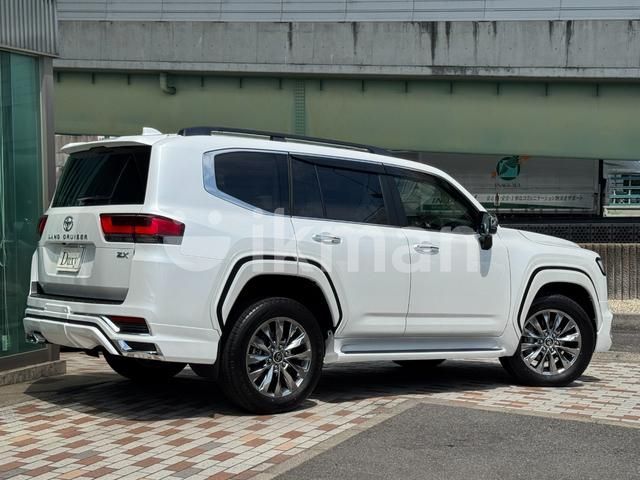 Toyota Land Cruiser 2026 photo 4