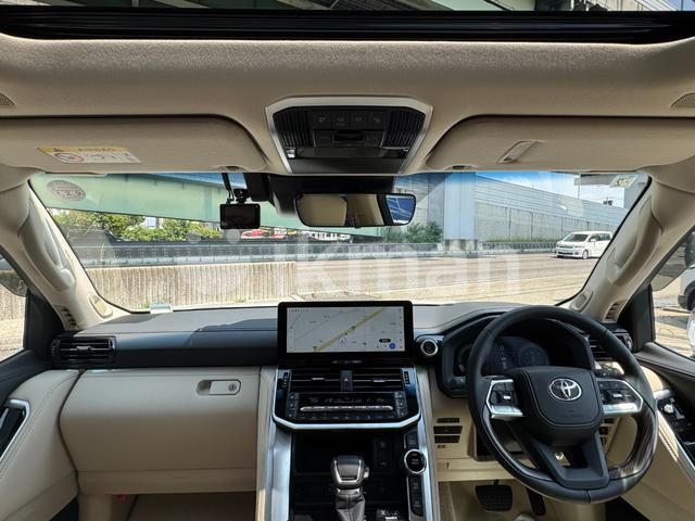 Toyota Land Cruiser 2026 photo 5