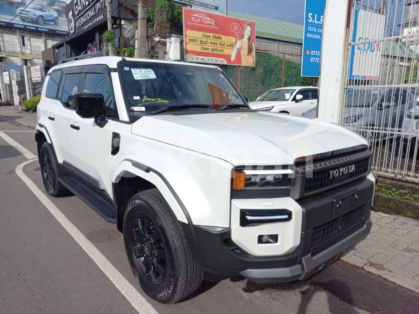 Toyota Land Cruiser Prado 250 2024 for Sale in Kadawatha | ikman