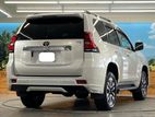 Toyota Land Cruiser Prado TRJ150 2023