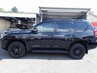 Toyota Land Cruiser Prado TRJ150 2023