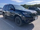 Toyota Land Cruiser Prado TRJ150 Black Edition 2023