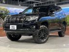 Toyota Land Cruiser Prado TX 2023