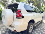 Toyota Land Cruiser Prado 2017