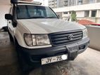 Toyota Land Cruiser Sahara 2005