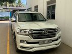Toyota Land Cruiser Sahara 2013