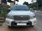 Toyota Land Cruiser Sahara 2014