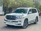 Toyota Land Cruiser Sahara AX Petrol Sunroof 2017