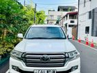 Toyota Land Cruiser Sahara Diesel V8 VX 2016