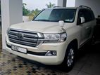 Toyota Land Cruiser Sahara Fully loaded 2017